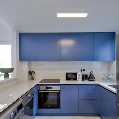 Villa Aphrodite Gardens Stunning By Vichy Holidays *