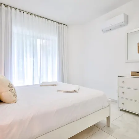 Βίλα Aphrodite Gardens Stunning By Vichy Holidays *