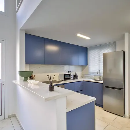 Villa Aphrodite Gardens Stunning By Vichy Holidays